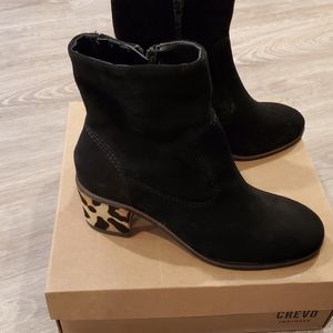 Brand NEW!! Suede short boots. Smoke Free environment!